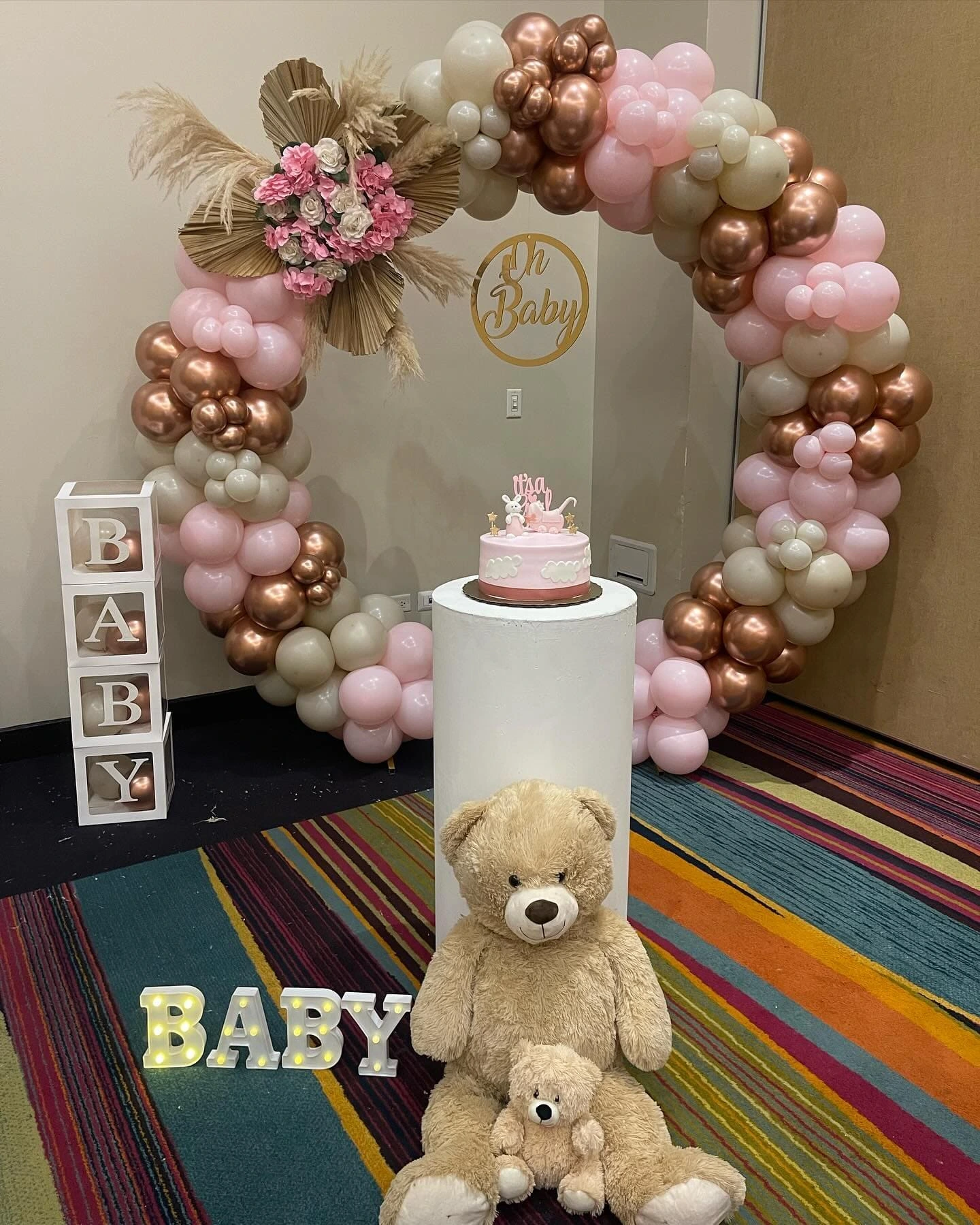 Ideas de decoración con globos para baby shower - Whith You Balloons & Memories