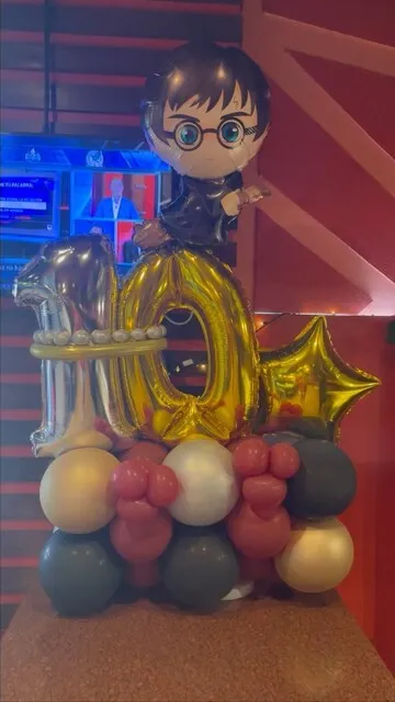 Decoración nupcial moderna y elegante - Whith You Balloons & Memories