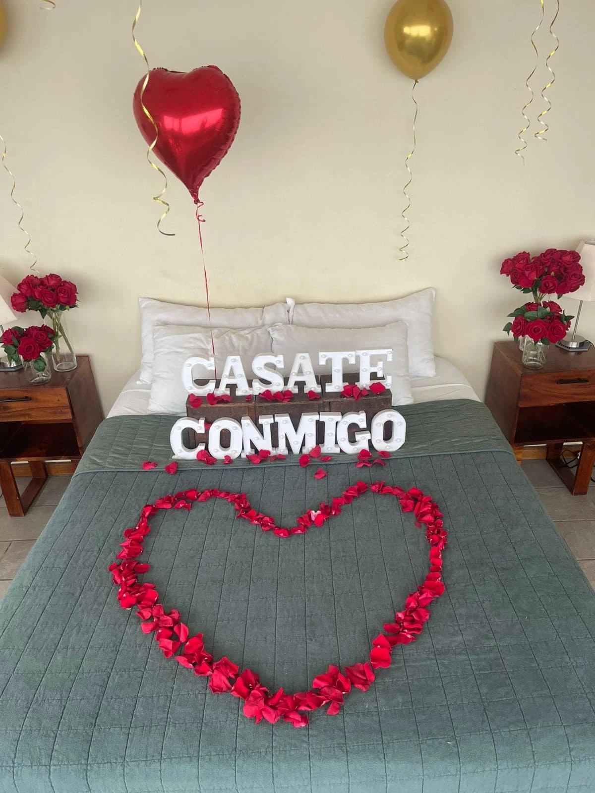 Detalles románticos para una pedida de mano inolvidable - Whith You Balloons & Memories
